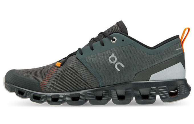 Cloud X 3 Shift «Dunkelgrün Orange»