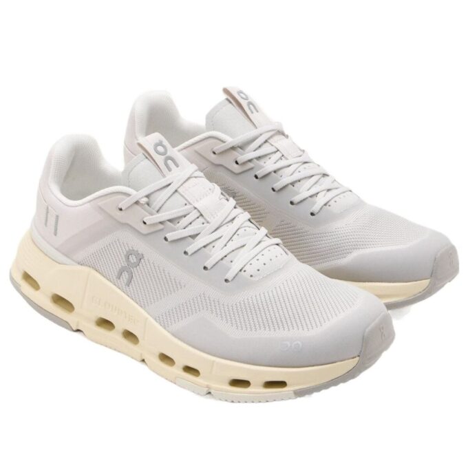 Cloudnova Form 2 «Grau-Beige»