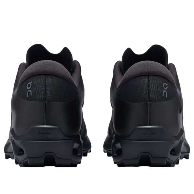 Cloudventure Peak PAF «Ganz in Schwarz»