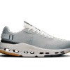 Damen Cloudnova Form 2