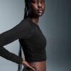 Damen Studio Long-T Crop