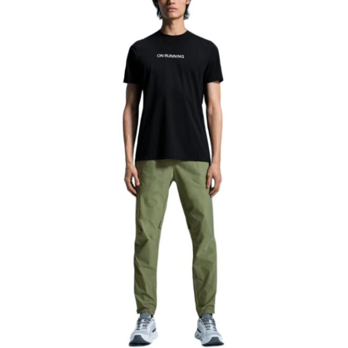 On Run-T T-Shirt «Schwarz Weiß»