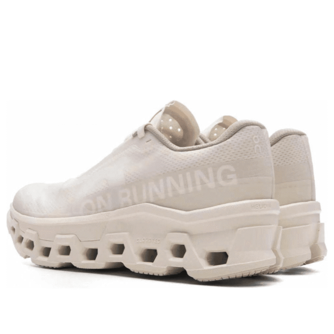 On Running x Invincible Cloudmonster 2 «Elfenbeinweiß»