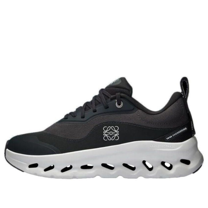 On Running x LOEWE Cloudtilt 2 «Schwarz»