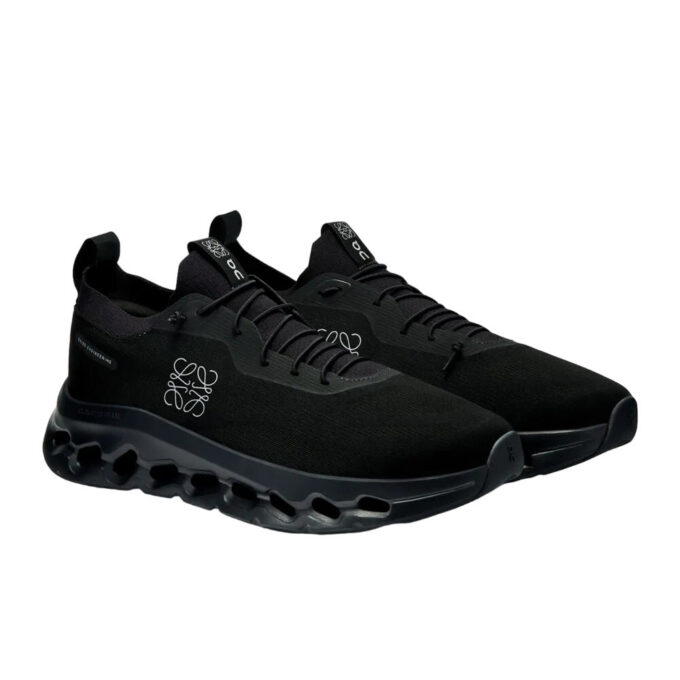 On Running x LOEWE Cloudtilt «All Black»
