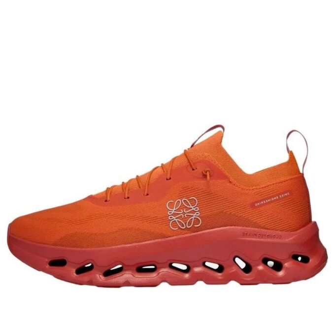 On Running x LOEWE Cloudtilt in Orange