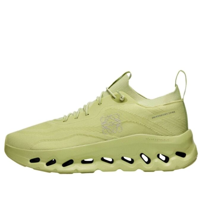 On Running x LOEWE Cloudtilt «Limettengrün»