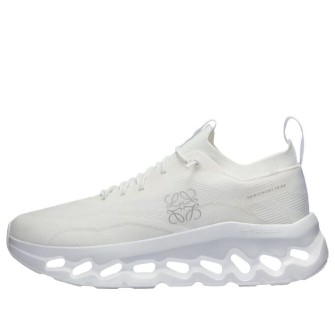 On Running x LOEWE Cloudtilt «Reinweiß»
