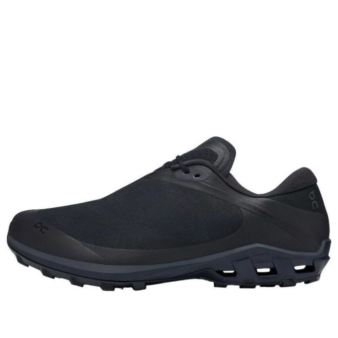On Running x Post Archive Faction Cloudventure «All Black»